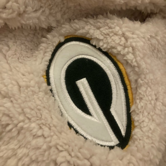 Green Bay Packers Sherpa lined reversible hoodie - Picture 2 of 5